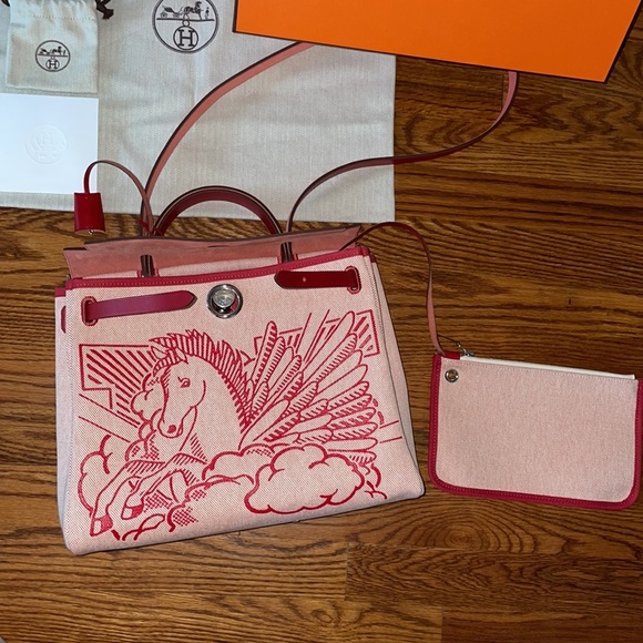 Authentic brand new Hermes herbag red Pegasus - Picture 7 of 11